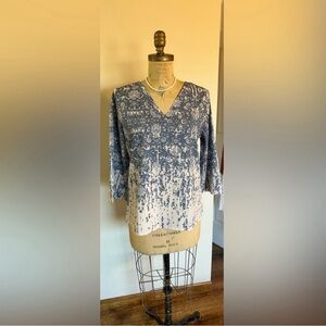 Women’s summer lightweight 3/4 sleeve comfy shirt size -M - NWT